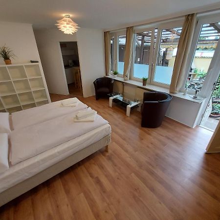 Garden Apartment Keulen Buitenkant foto